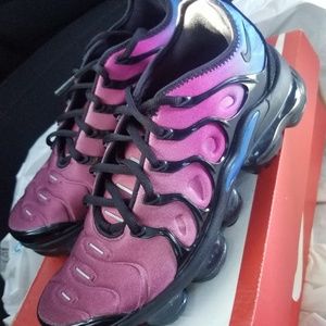Nike Vapormax Plus size7